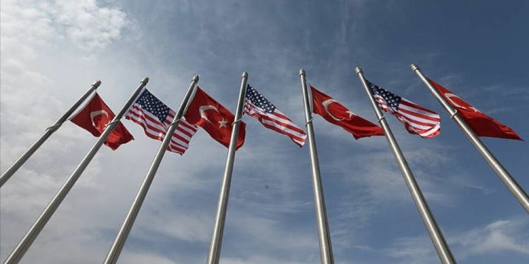 ما هي بنود حزمة العقوبات الأمريكية على تركيا؟