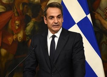 رئيس وزراء اليونان: يجب فرض عقوبات على تركيا