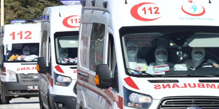 تركيا تسجل زيادة يومية قياسية في الوفيات بكورونا