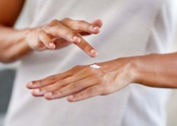 جفاف الجلد في الشتاء: نصائح للمرأة