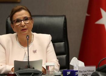 تركيا وبريطانيا تعلنان التوصل لاتفاقية تجارة حرة