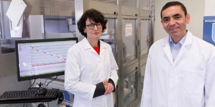 فايننشال تايمز تختار مؤسسي شركة بيونتيك التركيين الأصل شخصية العام