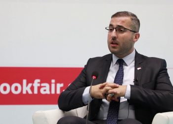 صحفي مقرب من أردوغان: حفتر لا يستطيع إخراج تركيا من ليبيا «لا بالسياسة ولا بالحرب»