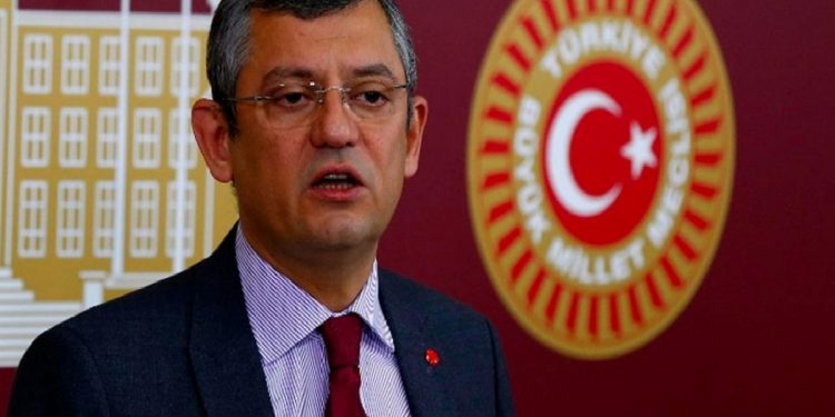 مثول 903 أطفال أمام القاضي بتهمة إهانة أردوغان