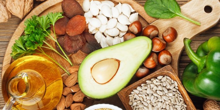 أطعمة تحافظ على توازن الهرمونات