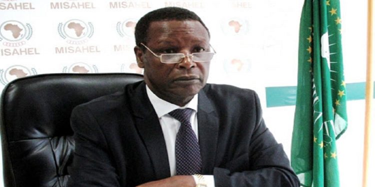 وفاة رئيس أفريقي سابق من جراء كورونا