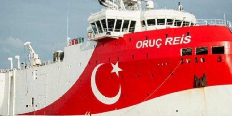 تركيا تنقب عن الطاقة بعيدًا عن سواحل اليونان