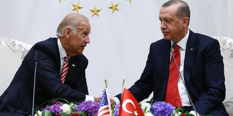 تركيا تأمل في تحسين علاقاتها مع الولايات المتحدة قبل قيادة جو بايدن