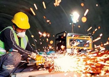 تركيا.. الإنتاج الصناعي يسجل زيادة سنوية 11%