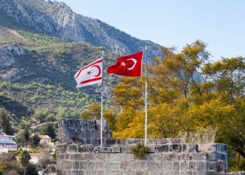 تركيا.. سجن 111 عسكريًا بعضهم في قبرص