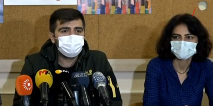 تركي مختطف: ضربوني عاريًا ووضعوني في الماء البارد