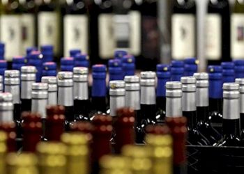 تركيا الرابعة أوروبياً في فرض ضريبة الكحول