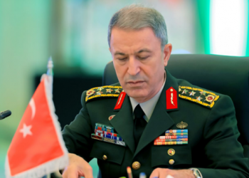 تعديل قانوني يجعل خلوصي أكار الرجل الأوحد بالجيش