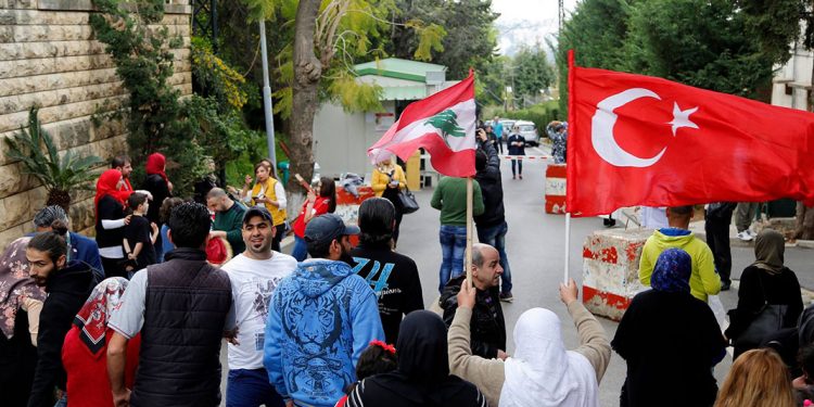 تركيا توجه رجال الأعمال لاستغلال “العمالة الرخيصة” في لبنان