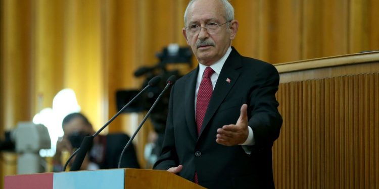 كليجدار أوغلو: لماذا عملية قارا الآن؟