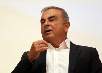 محكمة أمريكية تمهد لتسليم اليابان متهمين بتسهيل هروب غصن