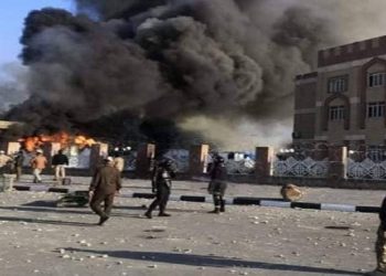 العراق.. 8 جرحى بصفوف قوى الأمن والمتظاهرين في مواجهات ذي قار