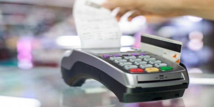 ارتفاع عدد المتسوقين بالائتمان في تركيا بنسبة 32٪