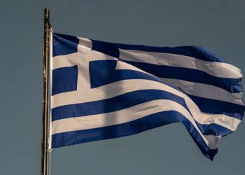 اليونان تعيد فتح سفارتها في طرابلس