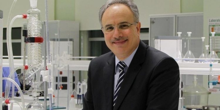 تركيا.. حملة طلابية للإفراج عن رئيس جامعة معتقل بقرار رئاسي