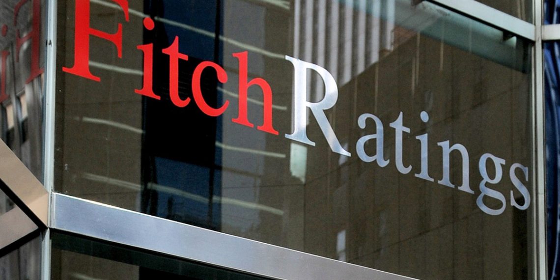 فيتش: قرار أردوغان عزز مخاطر التضخم والتمويل الخارجي في تركيا