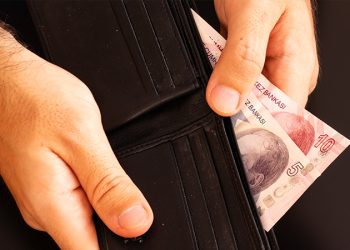 تركيا.. حد الفقر في تركيا 9 آلاف ليرة