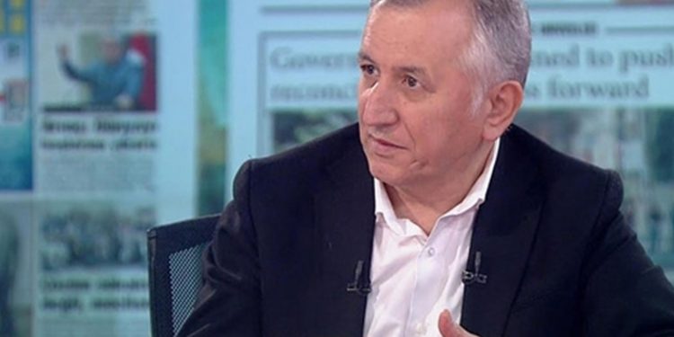 كاتب تركي: الاتحاد الأوروبي سيخاطب تركيا بلغة تفهمها