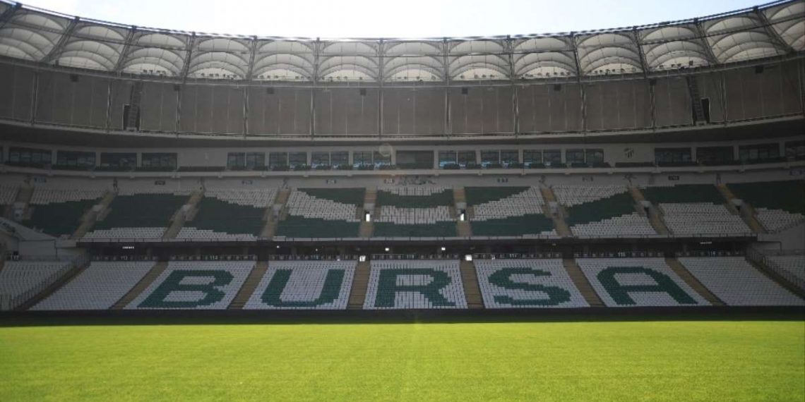 تركيا.. قطع الكهرباء عن نادي بورصة سبور بسبب الديون