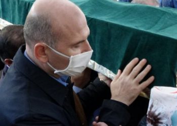 وفاة والدة وزير الداخلية التركي سليمان صويلو