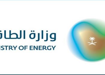 السعودية تعلن عن تعرض مصفاة الرياض لهجوم بطائرات مسيرة وتؤكد اندلاع حريق