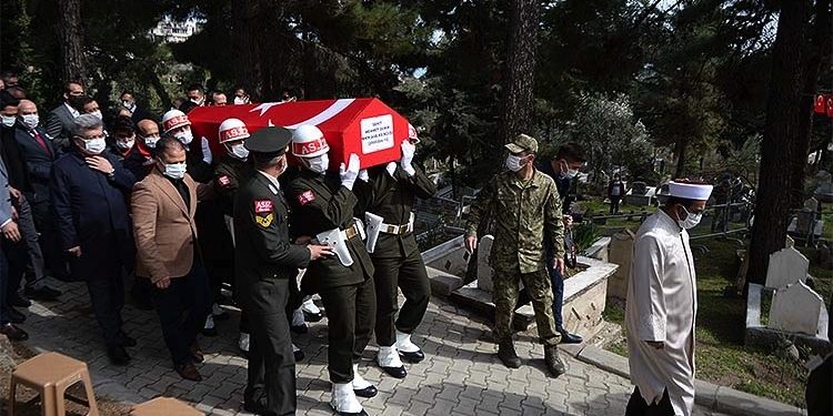 تركيا تكشف سبب تحطم المروحية العسكرية