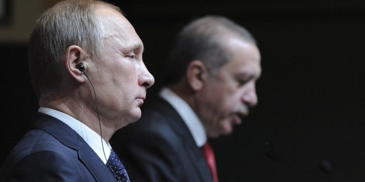 تموضع روسي حذر بشرق المتوسط.. هل يبني الروس مع تركيا تحالفًا للغاز؟