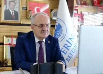 التحقيق مع مواطن طالب بالمياه وتمهيد الطريق