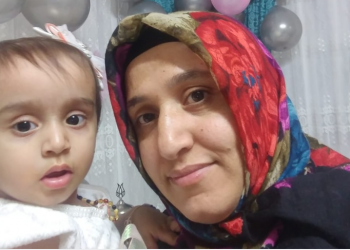 تركيا.. أم ورضيعتها تدخلان السجن