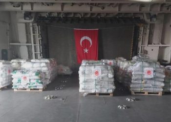 تركيا ترسل 260 طنًا من المساعدات للجيش اللبناني