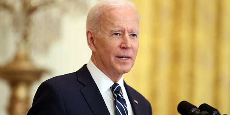 لأول مرة في تاريخ أمريكا.. بايدن يرشح مسلمًا لمنصب قاضٍ فيدرالي