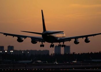 وقف الطيران المنتظم بين روسيا وتركيا