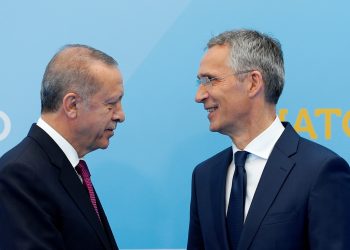 أردوغان يتلقى اتصالاً من أمين عام حلف الناتو