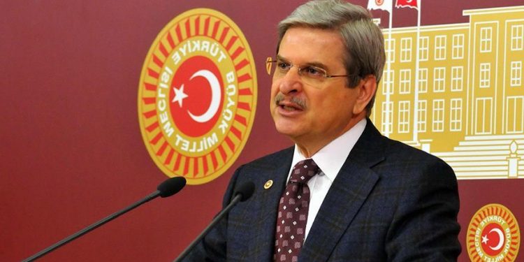 برلماني: من يوفر الحماية السياسية لصاحب أكبر عملية احتيال في تركيا؟