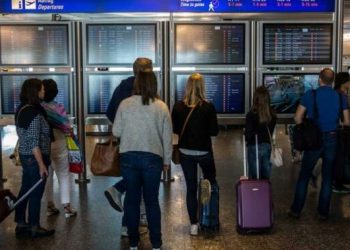 43 مواطنا أرسلتهم تركيا إلى الخارج يرفضون العودة!