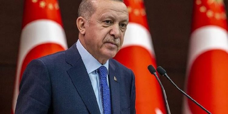 حزب الشعب الجمهوري: أردوغان يلعب دور الضحية!