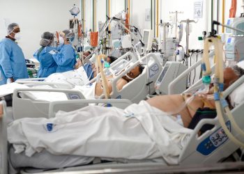 وضع خطير.. نسبة إشغال العناية المركزة في تركيا 93%