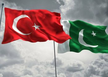 باكستان تدعم تركيا ضد قرار بايدن