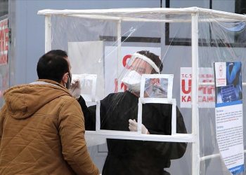 ارتفاع التحليلات الإيجابية بكورونا في تركيا 3 أضعاف