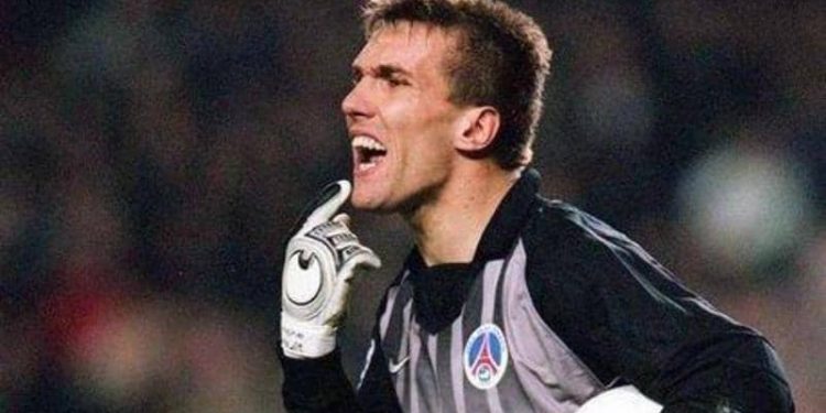 وفاة حارس باريس سان جيرمان ولوهافر السابق