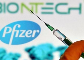 صحفي: تركيا رفضت لقاح فايزر بسعر التكلفة!