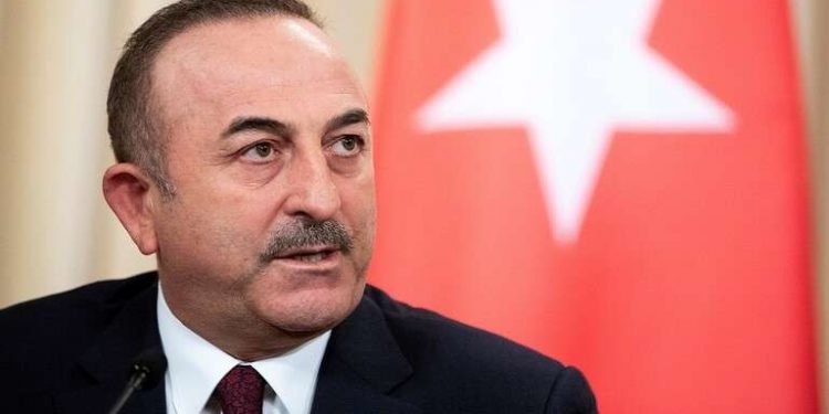 وزير الخارجية التركي يصل السعودية في محاولة لفتح صفحة جديدة في العلاقات