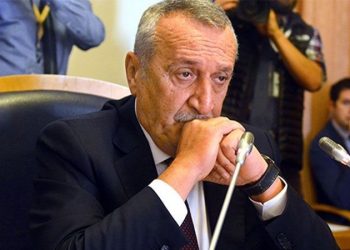 تركيا.. مطالبة عاجلة باعتقال وزير الداخلية الأسبق قبل هروبه!