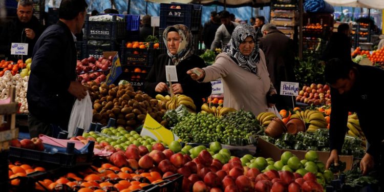 تركيا.. الشعب لا يثق في بيانات التضخم الرسمية