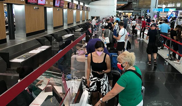 تركيا تحظر دخول الأجانب من 6 دول وإجراء بخصوص مصر